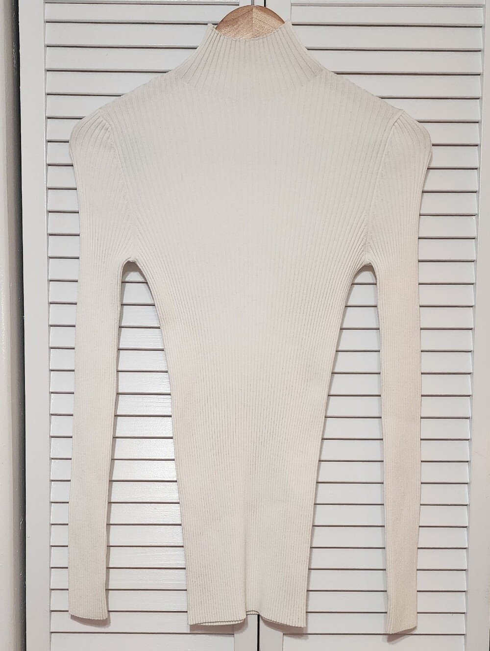 Wolford Cream Ribbed Turtleneck Long Sleeve Top